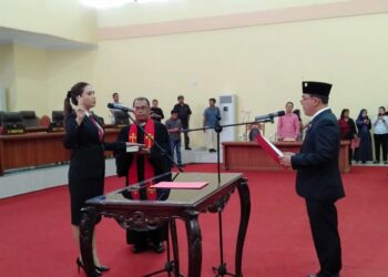 Usai Dilantik Sebagai Anggota DPRD Bolmong, Gita R Tuuk: Semoga Amanah ini bisa Dipertanggungjawabkan Dunia Akhirat