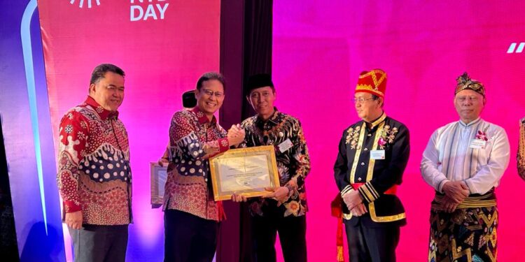 Peringati NTBs se-Dunia, Bupati Bolsel Terima Sertifikat Kabupaten Bebas Frambusia