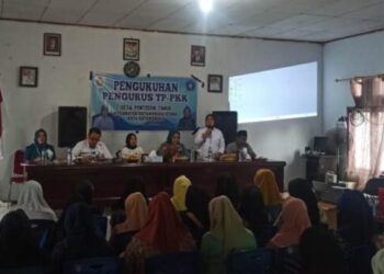 TP PKK Desa Pontodon Timur Resmi di Kukuhkan