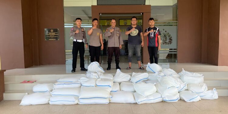 Polres Bolsel Gagalkan 1.800 Liter Miras Masuk Gorontalo