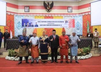 Tatong Bara Hadiri Rapat Paripurna Istimewah HUT ke-16 Tahun Kotamobagu