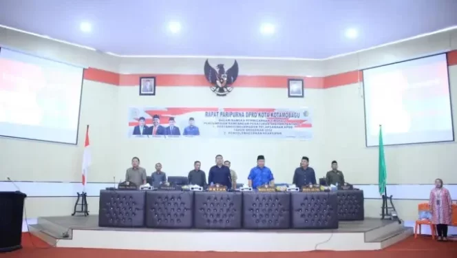 Wawali Hadiri Paripurna Penyampaian Ranperda Pertanggungjawaban APBD Kotamobagu 2022