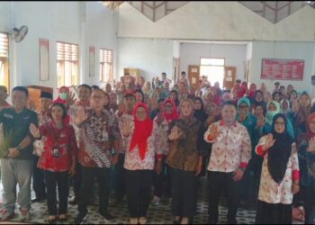 Hadiri Kegiatan Kampung KB di Tolondadu I, Suhartini Damo: Pahami Keluarga Berkualitas