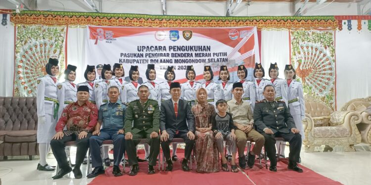 Kobarkan Semangat Merah Putih, Bupati Bolsel Beri Motivasi Paskibraka