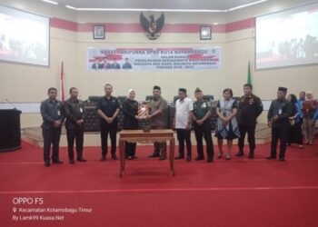 Tatong Hadiri Rapat Paripurna Pengumuman Berakhirnya Masa Jabatan Walikota dan Wakil Walikota