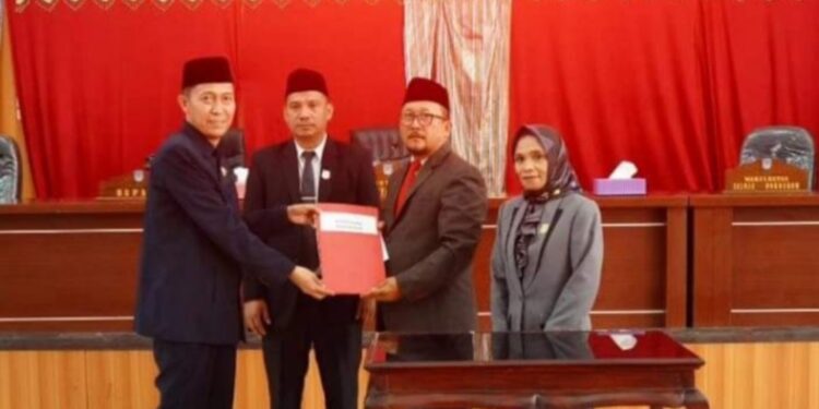 Semua Fraksi DRPD Bolsel Setujui 2 Ranperda