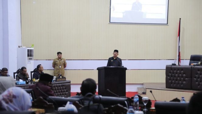 Penjabat Walikota Kotamobagu Hadiri Paripurna Penyampaian KUPA-PPAS Tahun Anggaran 2023
