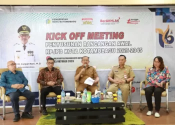 Asripan Nani Buka Kegiatan Kick Off Meeting Penyusunan RPJPD Kota Kotamobagu Tahun 2025-2045