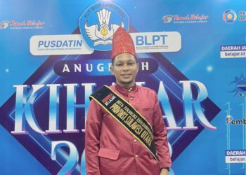 Guru SMP N Sinombayuga, Ukir Prestasi Tingkat Nasional