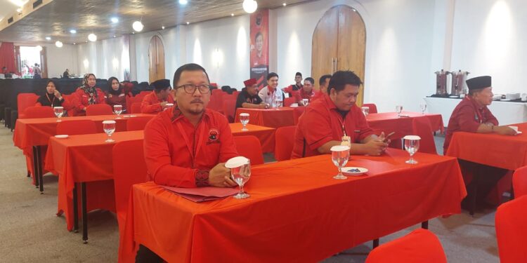 Dibuka Wasekjen DPP PDI-P, Fraksi Trisakti DPRD Bolsel Ikuti Bimtek di Yama Resort Tondano