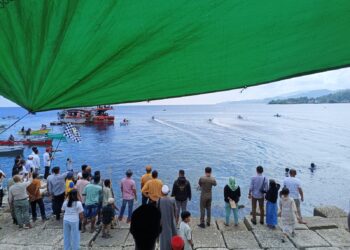 Lomba Balap Katinting Meriahkan Gebyar Ketupat di Bolsel, Total Hadiah Rp30 Juta