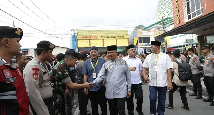 Ini Pesan Pj Wali Kota Kotamobagu Saat Membuka Pasar Senggol