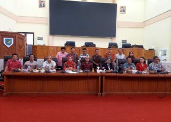 Disdik Bolmong Hadiri Rapat Pansus LKPJ di DPRD, Farida Mooduto Paparkan Program