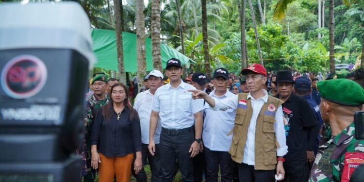 301 KK Pulau Ruang Relokasi ke Bolsel, Menteri ATR/BPN Tinjau Lahan Relokasi di Modisi