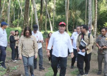 Dirjen ATR/BPN Didampingi Wabup Bolsel, Tinjau Lahan Relokasi Pengungsi Gunung Ruang