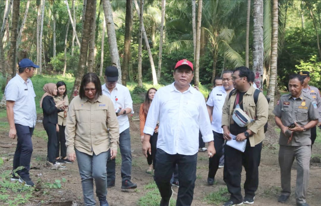 Dirjen ATR/BPN Didampingi Wabup Bolsel, Tinjau Lahan Relokasi Pengungsi ...