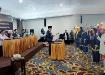 KPU Boltim Resmi Melantik 35 Anggota PPK Terpilih