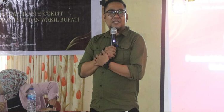Lindungi Data Pemilih, KPU Bolsel Gelar Bimtek Penggunaan Aplikasi E-Coklit