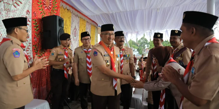 Asripan Nani Lantik Pengurus Kwarcab Gerakan Pramuka Kotamobagu Periode 2023-2028
