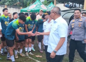 Seru, Laga Perempat Final Turnamen Sepakbola Walikota Cup 2024 Disaksikan langsung PJ Wali Kota