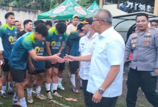 Seru, Laga Perempat Final Turnamen Sepakbola Walikota Cup 2024 Disaksikan langsung PJ Wali Kota