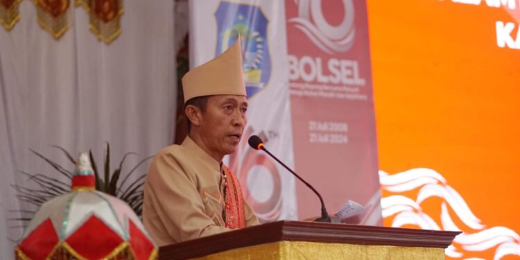 HUT Ke-16 Bolsel, Bupati Iskandar: Mari Gotong Royong Bangun Daerah