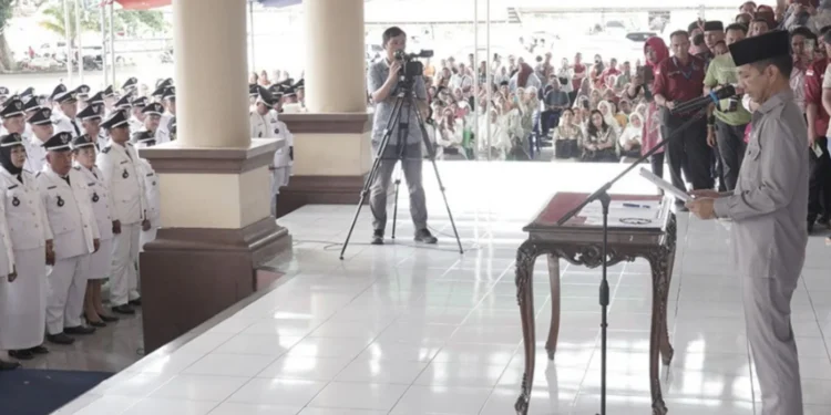 Pj Bupati Bolmong Kukuhkan 193 Sangadi se-Bolmong, dr Jusnan: Hari Ini Mencetak Sejarah 