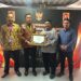 Berikan Layanan Kesehatan Gratis, Pemkab Bolsel Raih Penghargaan UHC Awards 2024