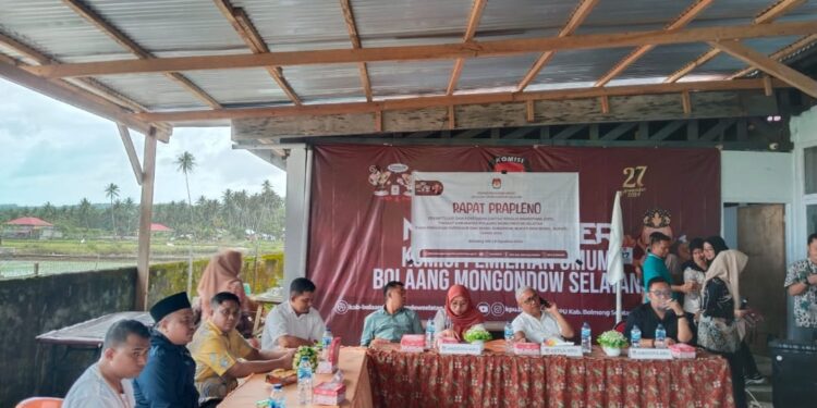 Lindungi Data Pemilih Pilkada 2024, Bawaslu Bolsel Awasi Rapat Prapleno Rekapitulasi dan Penetapan DPS