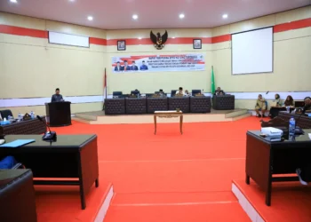 Pj Wali Kota Hadiri Paripurna DPRD Tentang RPJPD Kota Kotamobagu Tahun 2025 – 2045