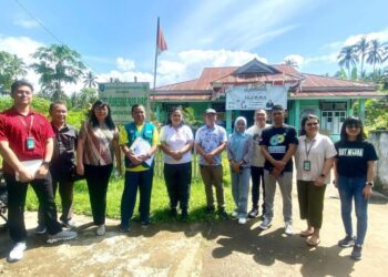 Dinkes Bolmong Dampingi Tim Kemenkes Tinjau Proyek SOPHI di Puskesmas Passi Barat