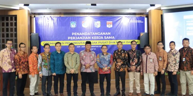 Optimalkan Potensi Pajak, Pemkab Bolsel Teken PKS Bersama DJP dan DPJK