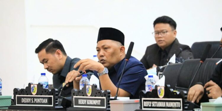 Ketua Fraksi NasDem Minta Pemerintah Kotamobagu Evaluasi Ulang Mutasi ASN dalam Paripurna LKPJ