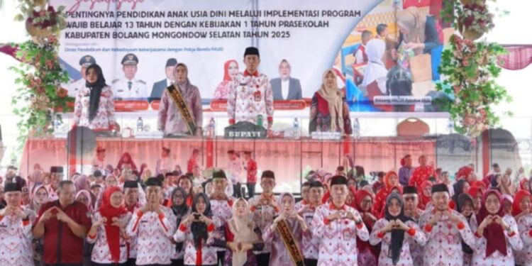 Disdikbud Bolsel Sosialisasikan Wajib Belajar 13 Tahun, Bupati Iskandar: PAUD Harus Jadi Perioritas dari Pemdes 