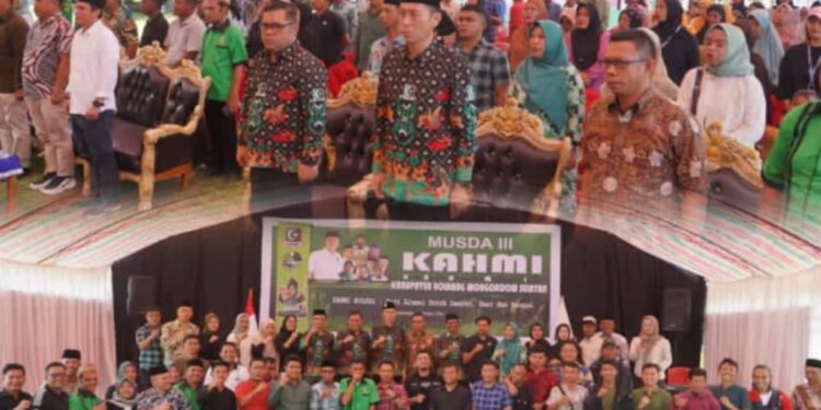 Bupati Iskandar Hadiri Musda III KAHMI Bolsel: Serukan Persatuan Alumni untuk Membangun Daerah