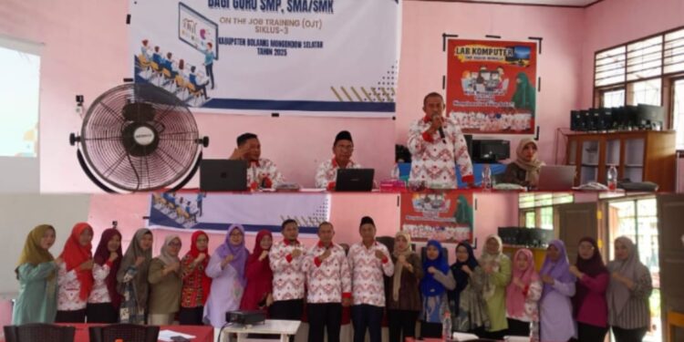 Disdikbud Bolsel Terus Dorong Peningkatan Mutu Guru Lewat OJT Siklus 3 PM