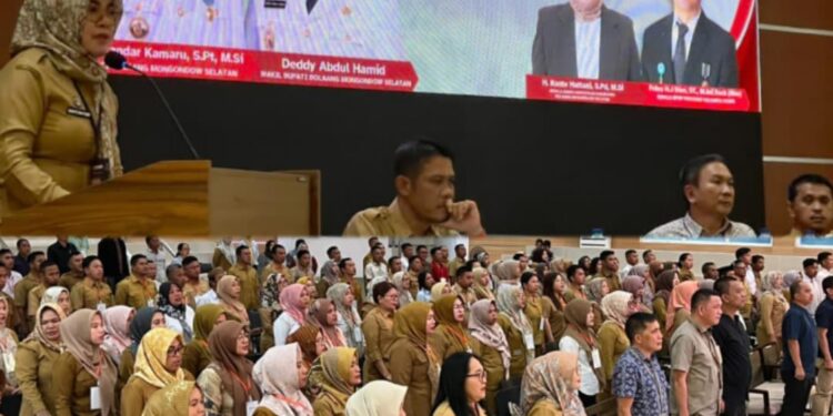 139 Peserta Ikuti Bimtek di Manado, Kepala Disdikbud Bolsel: Data Dapodik Harus Akurat 