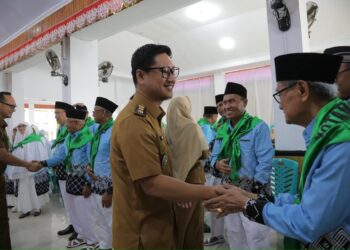 Wakil Wali Kota Kotamobagu Lepas 48 Jemaah Calon Haji