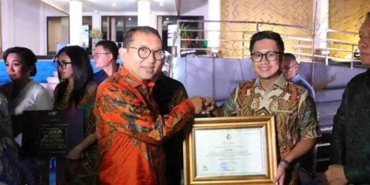 Pemkot Kotamobagu Terima Sertifikat Penetapan Monuntul Masuk Warisan Budaya Indonesia 