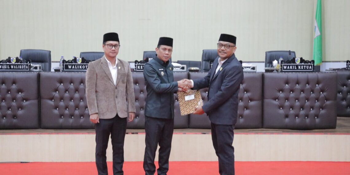 Rekomendasi LKPJ 2025 Diserahkan, Pemkot Kotamobagu Siap Berbenah