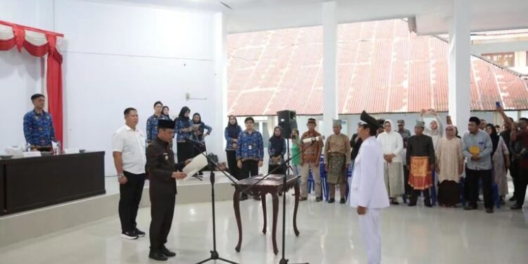 Weny Gaib Percayakan Junaidi Simbala Pimpin Desa Moyag Tampoan