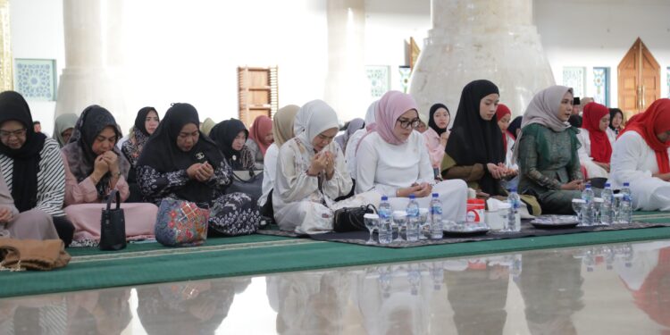 HUT ke-81 RI, Ketua TP PKK Kotamobagu Hadiri Doa Bersama