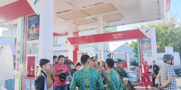 Antrean BBM Mengular, Pemkot Kotamobagu Batasi Pengisian Maksimal 25 Liter per Kendaraan