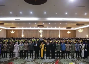 Hadiri Wisuda di Kotamobagu, Wawali Soroti Peluang Kerja untuk Ribuan Sarjana Baru